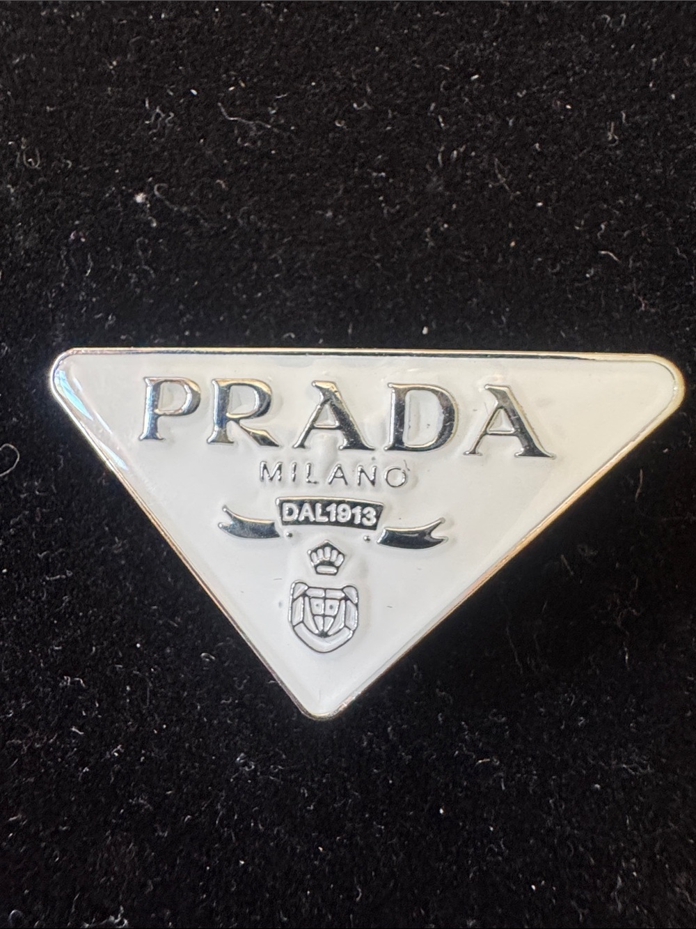 Brooch Triangle - Picture 2 of 4